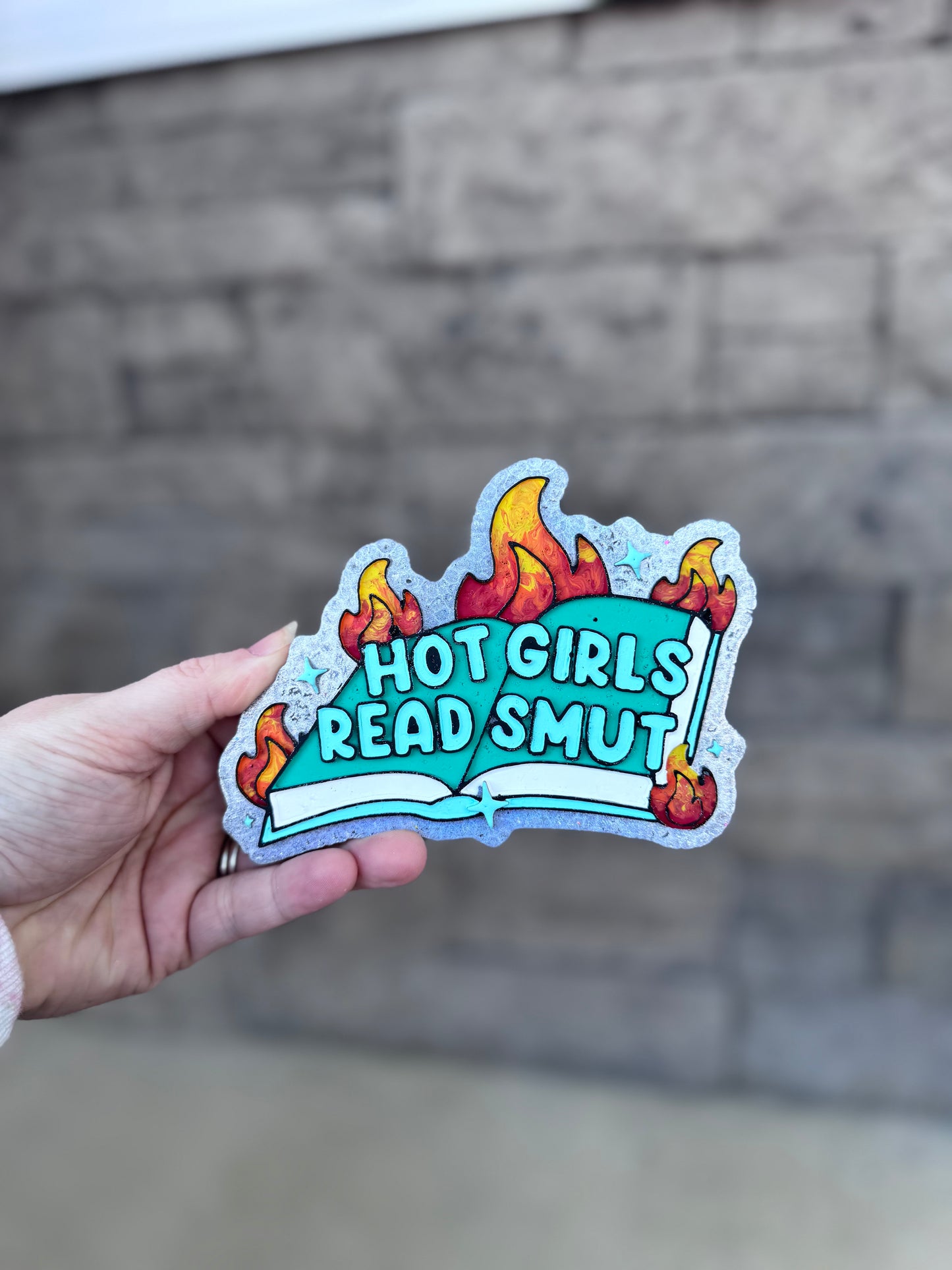Hot girls read smut
