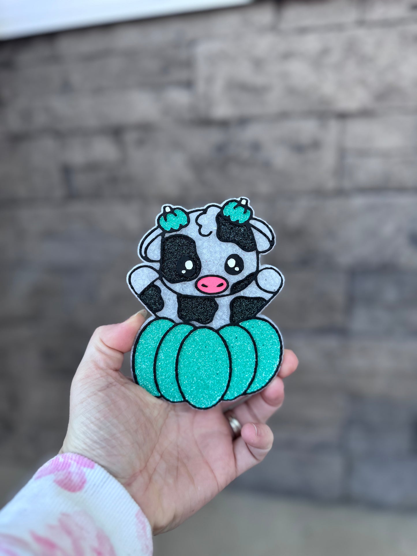 Cow in pumpkin (Blue)