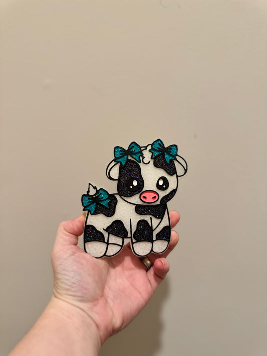 Cow W Bow White