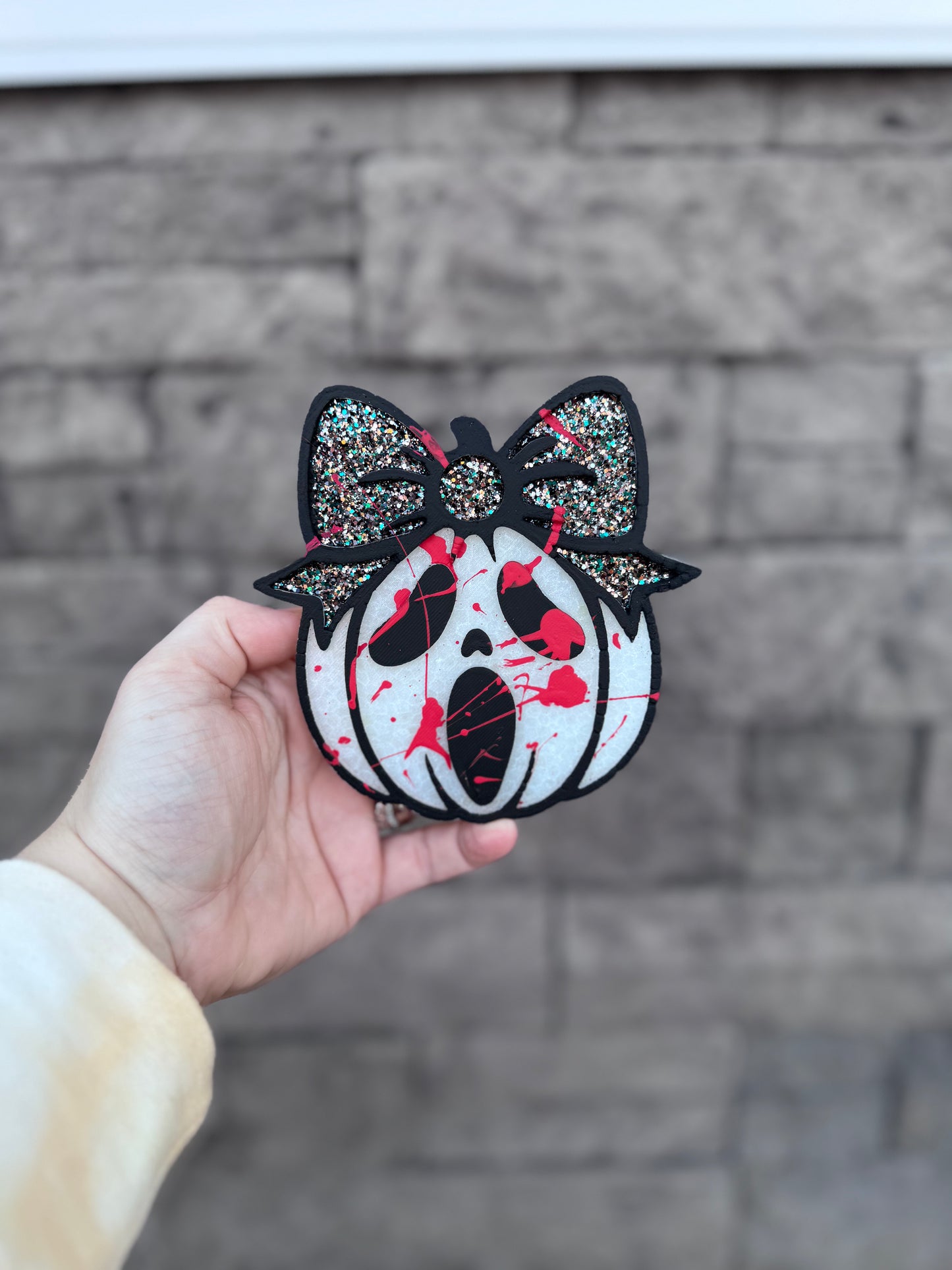 Scream Pumpkin w Bow